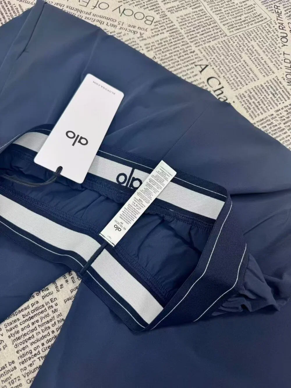 💙ALO Yoga Suit Up Trouser,Navy Blue (Regular 30-inch inner seam) NWT 😀
